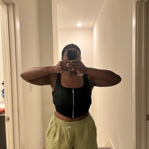 SHEIN Black Zippered Crop Top